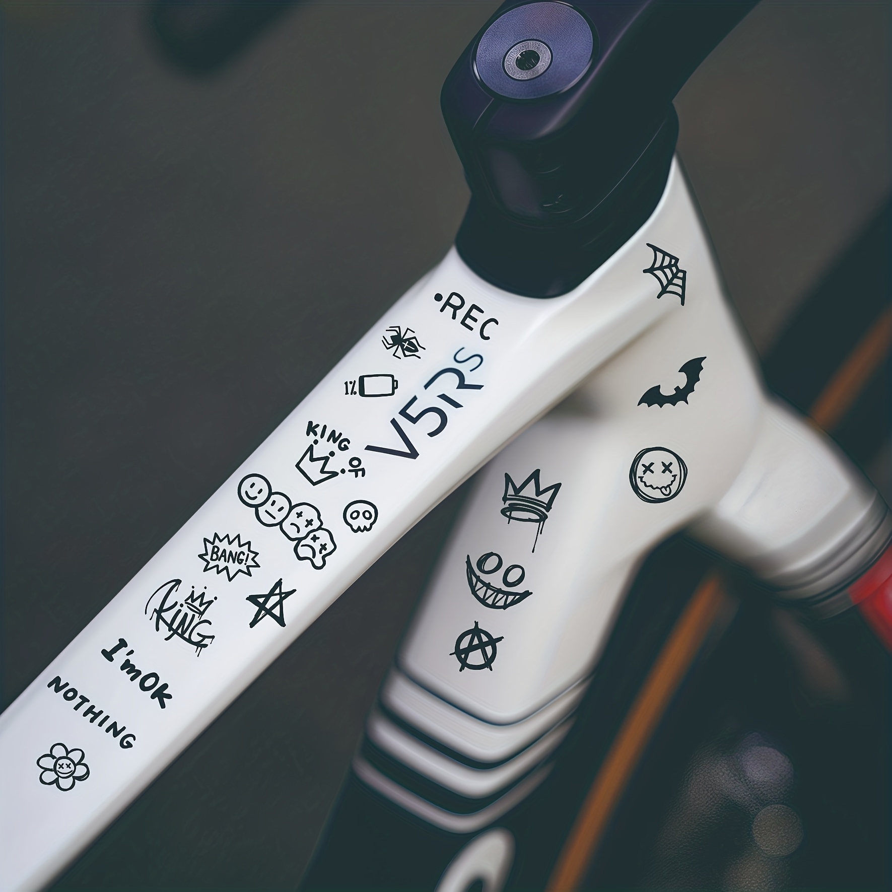1set Graffiti Animatie Eenvoud - Cycling Gear Storage Rack recensie en prijs